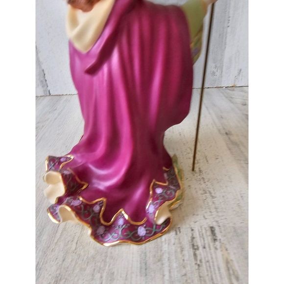 Lenox evil enchantress legendary princess porcelain figurine statue - Picture 5 of 7